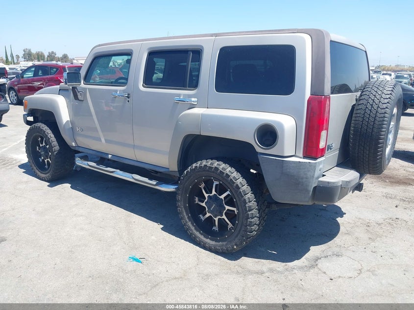 2007 HUMMER H3 SUV auction photo 3