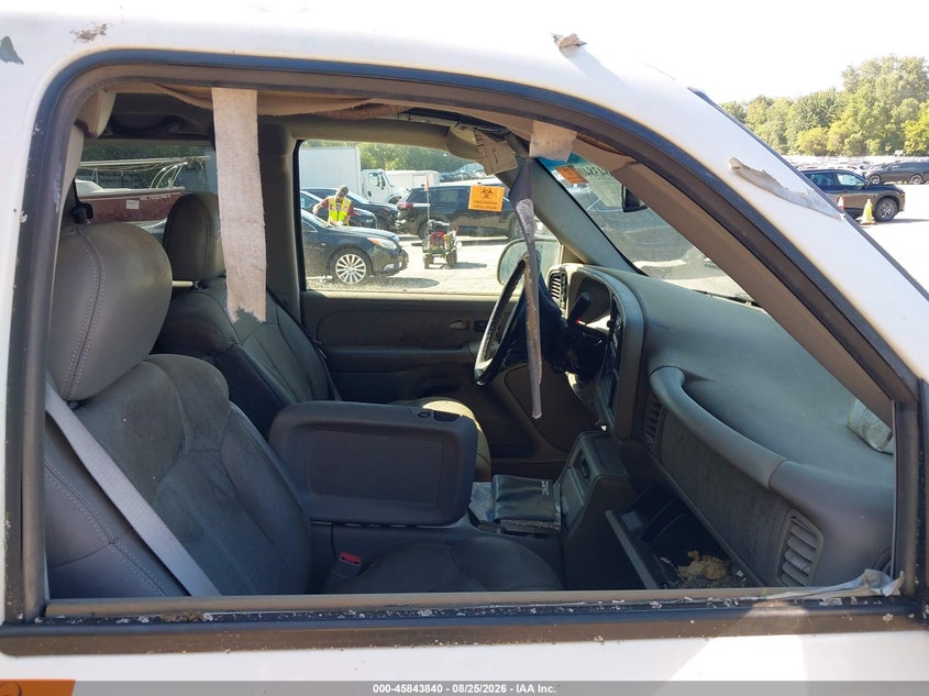 2002 GMC SIERRA 1500 auction photo 5