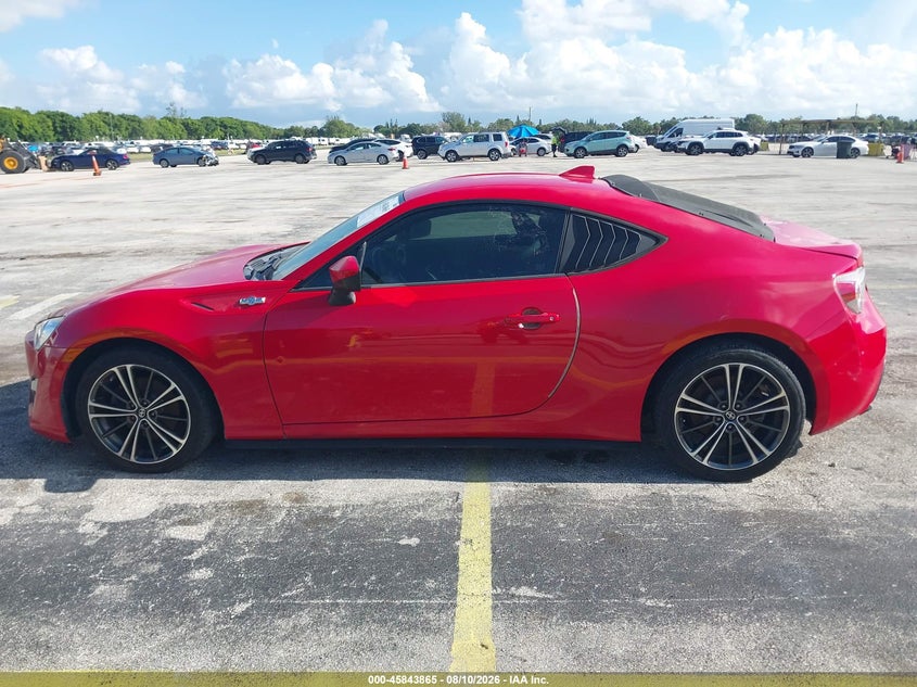 2016 SCION FR-S · Фото 14