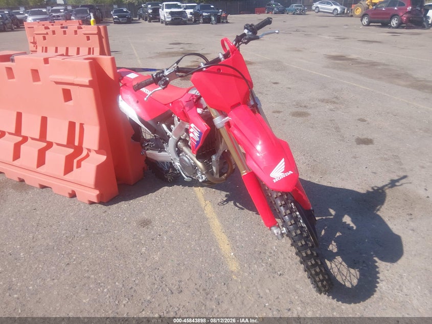 2026 Honda crf250x  (VIN: JH2ME1231TK801780)