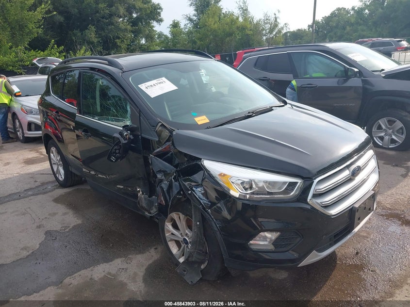 Vin: 1fmcu9hd1jua96725, lot: 46342811, ford escape sel 2018 img_1