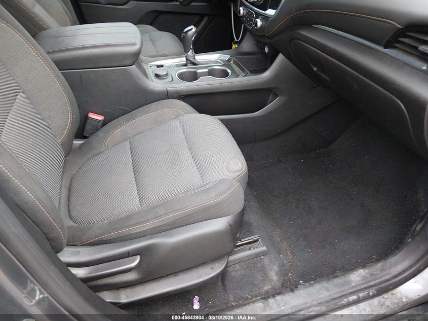 2018 CHEVROLET TRAVERSE auction photo 5