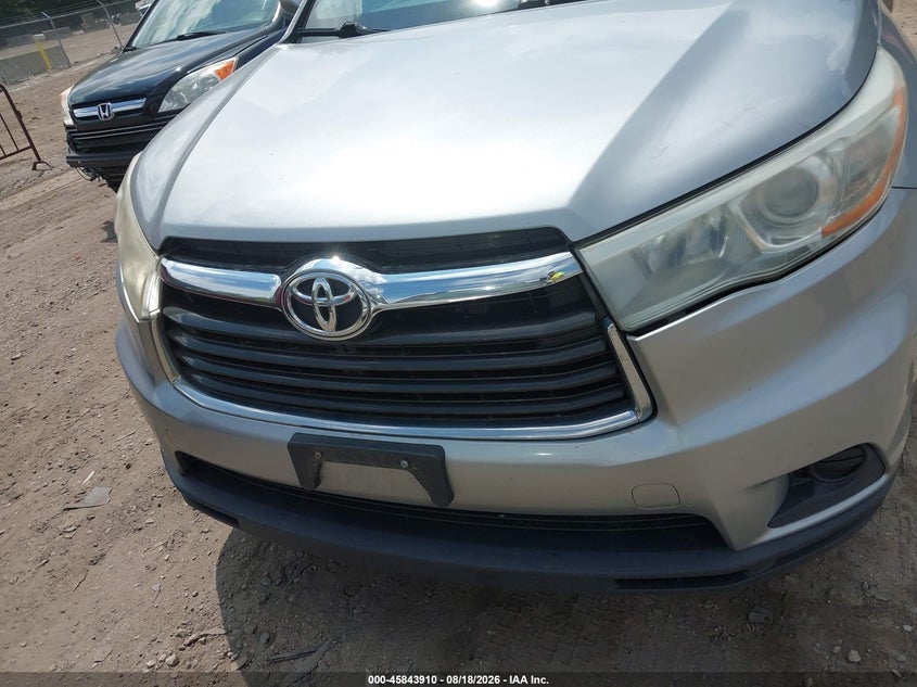 TOYOTA HIGHLANDER - zdjęcie 12