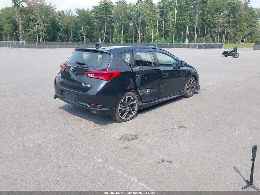 2017 TOYOTA COROLLA IM auction photo 4