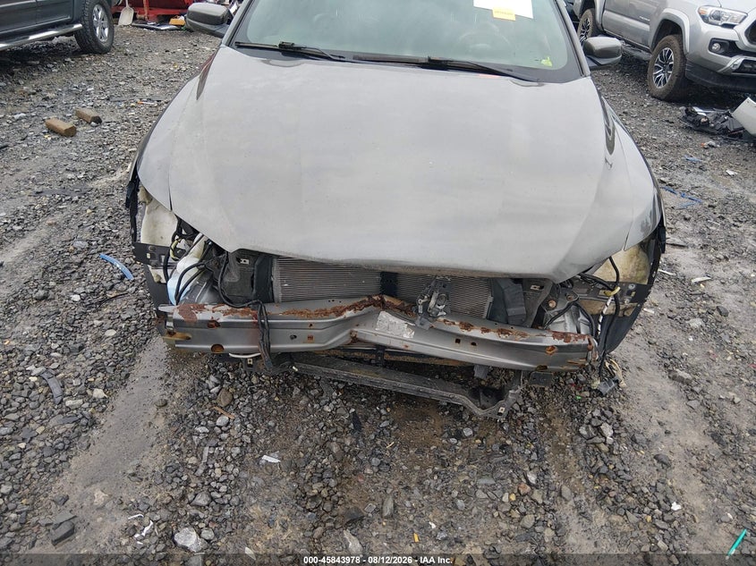 FORD TAURUS 2016 VIN 1FAHP2H82GG101472