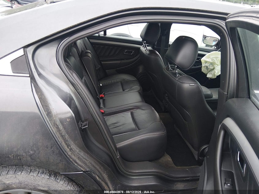 FORD TAURUS 2016 VIN 1FAHP2H82GG101472