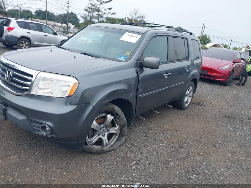 2012 HONDA PILOT auction photo 2
