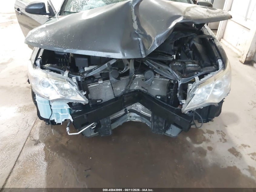 2012 TOYOTA CAMRY auction photo 5