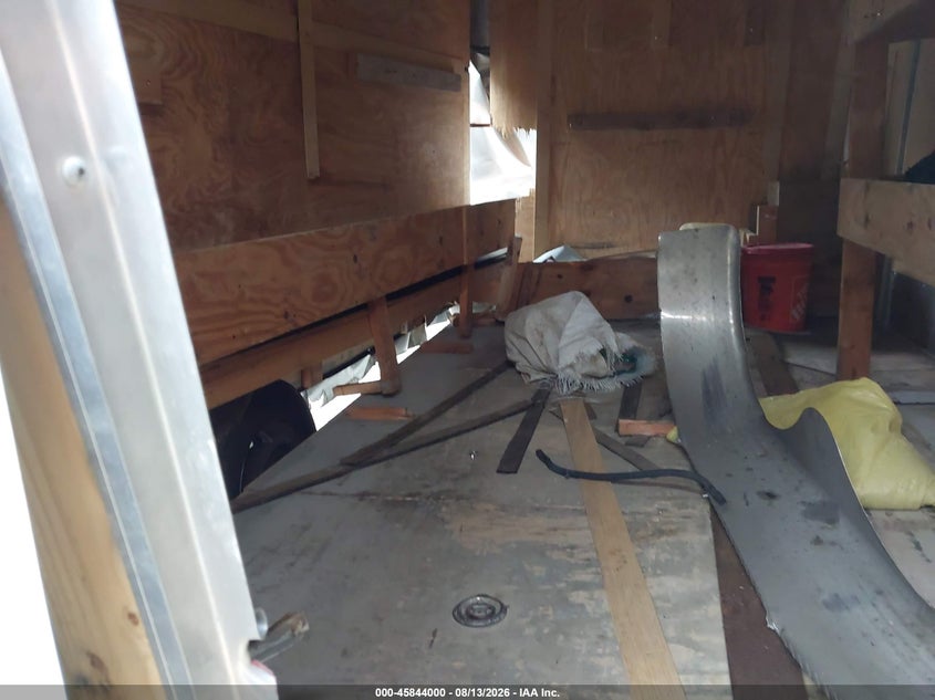 2021 HOMESTEADER 14' ENCLOSED TRAILER auction photo 8