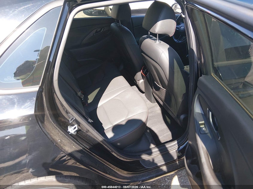 2020 HYUNDAI ELANTRA GT auction photo 8