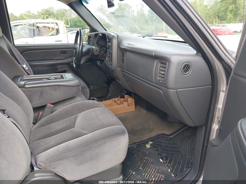 2005 GMC SIERRA 1500 auction photo 5