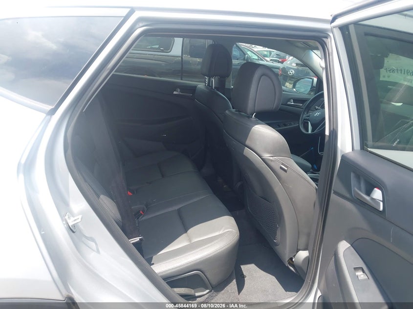 2018 HYUNDAI TUCSON auction photo 8