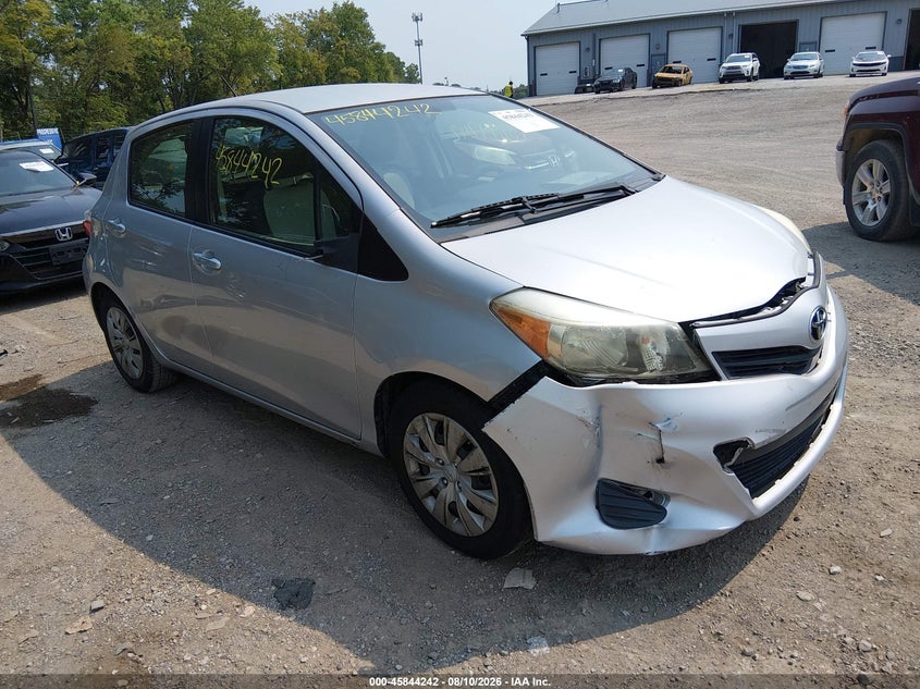 2013 Toyota Yaris Le, Перёд, IAAI, VIN JTDKTUD38DD555496
