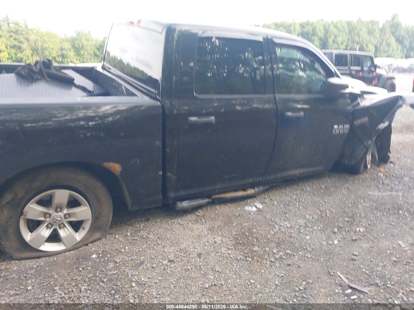 2017 RAM 1500 auction photo 6
