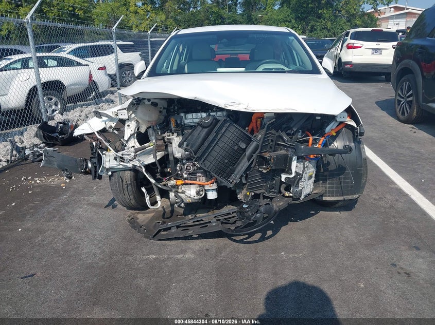 2020 HYUNDAI IONIQ PLUG-IN HYBRID auction photo 6