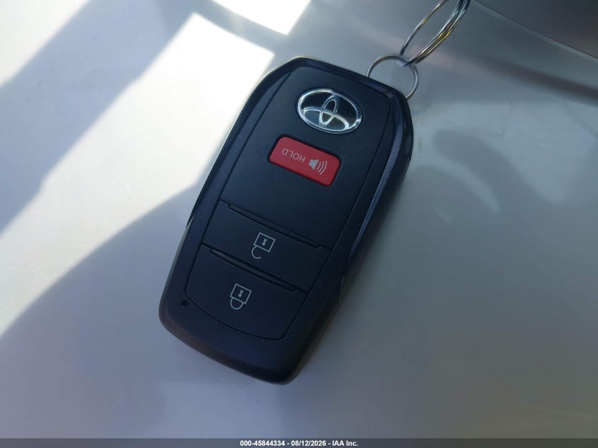 TOYOTA RAV4 - zdjęcie 11