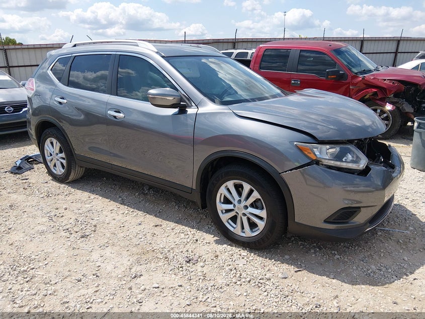 2015 NISSAN ROGUE auction photo 1