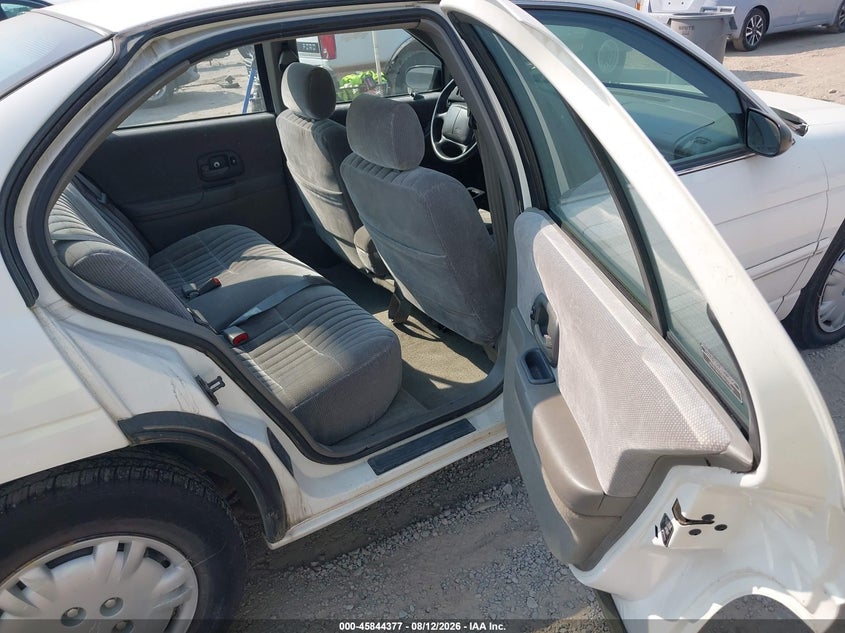 2001 CHEVROLET LUMINA auction photo 8