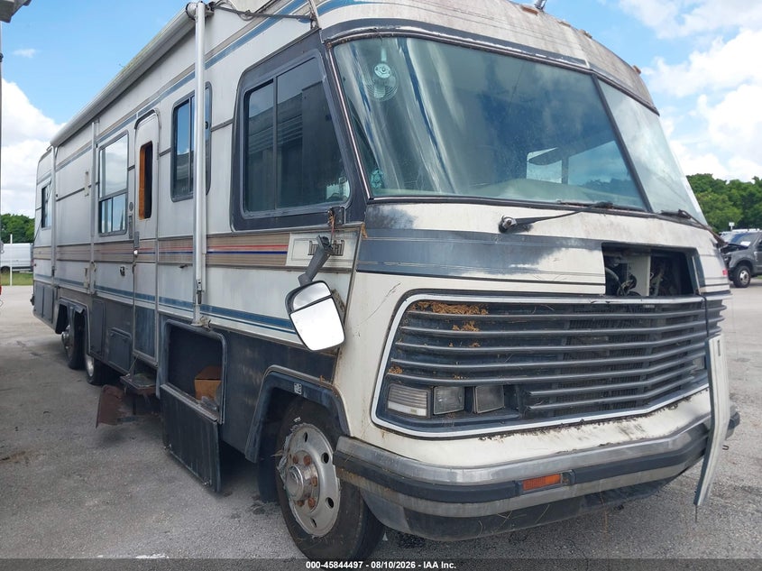 1988 GILLIG INCOMPLETE MOTORHOME CHASSIS auction photo 1