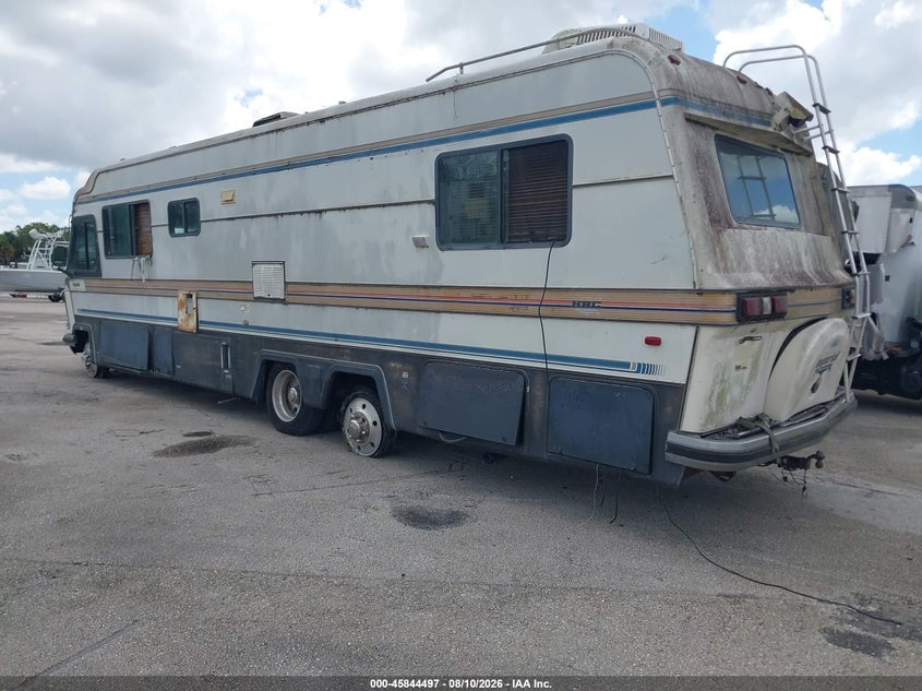 1988 GILLIG INCOMPLETE MOTORHOME CHASSIS auction photo 3