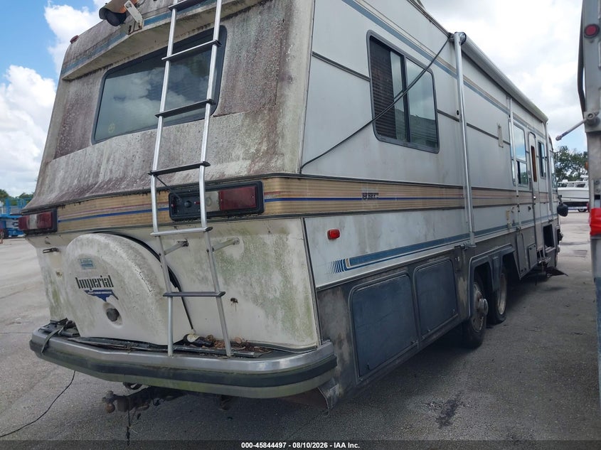 1988 GILLIG INCOMPLETE MOTORHOME CHASSIS auction photo 4