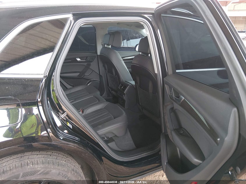 AUDI Q5 2020 VIN WA1ANAFY7L2020256
