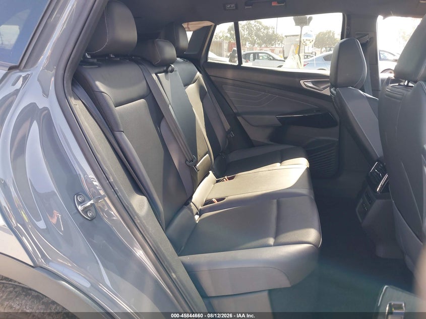 VOLKSWAGEN ID.4 2023 VIN 1V2JNPE83PC044627