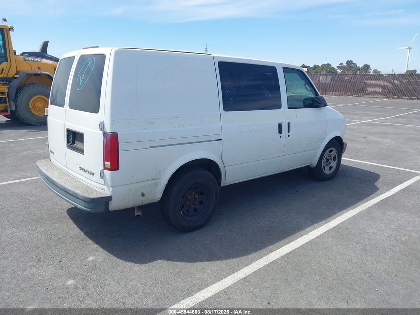 2004 CHEVROLET ASTRO — zdjęcie 4