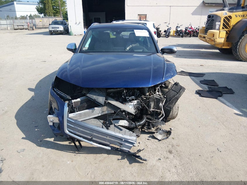 AUDI SQ5 2018 VIN WA1C4AFY2J2027754