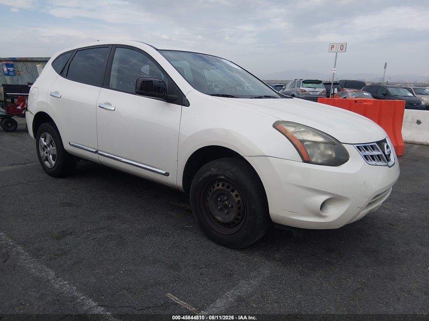 2015 Nissan Rogue Select S, Front & Rear, IAAI, VIN JN8AS5MT7FW657677