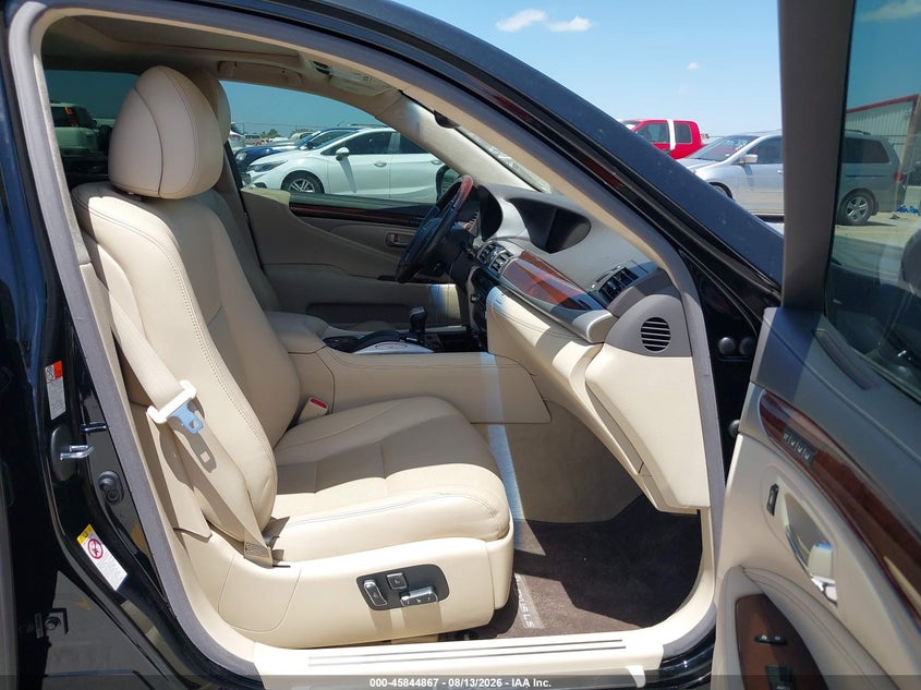 LEXUS LS 460 - zdjęcie 5