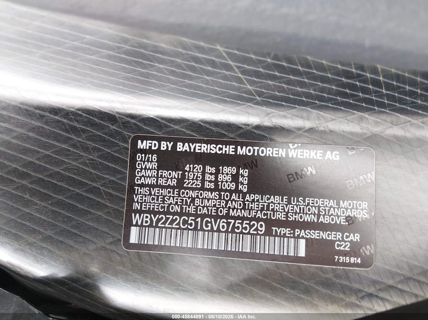 Фото 9 - BMW I8
