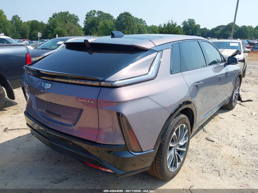 2024 CADILLAC LYRIQ auction photo 4