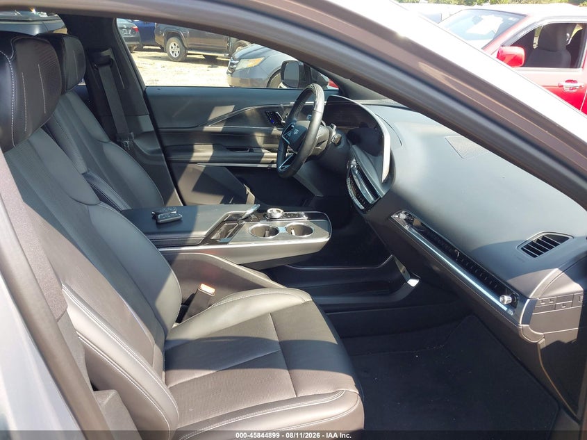 2024 CADILLAC LYRIQ auction photo 5