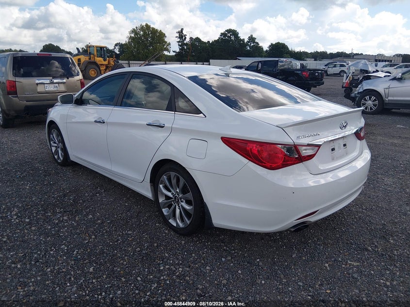 2013 HYUNDAI SONATA auction photo 3