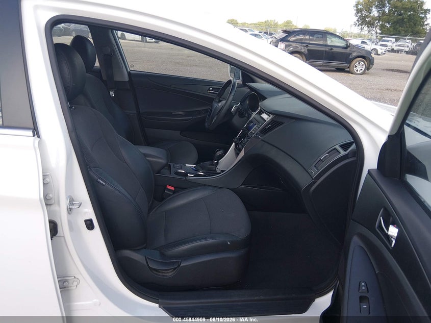 2013 HYUNDAI SONATA auction photo 5