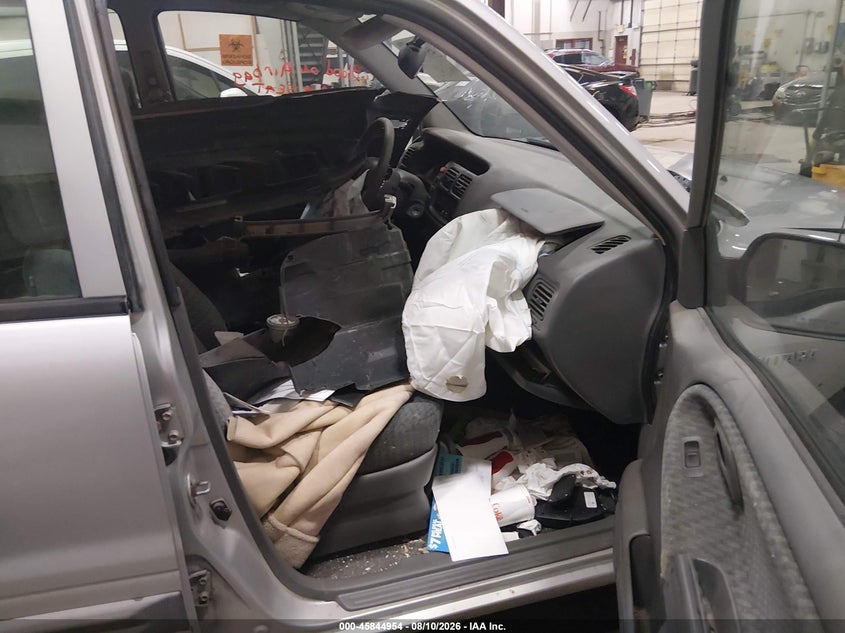 SUZUKI VITARA V6 2004 VIN 2S3TE62V346104698