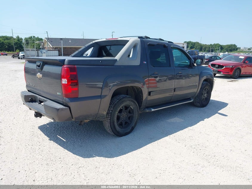 2011 CHEVROLET AVALANCHE 1500 — zdjęcie 4