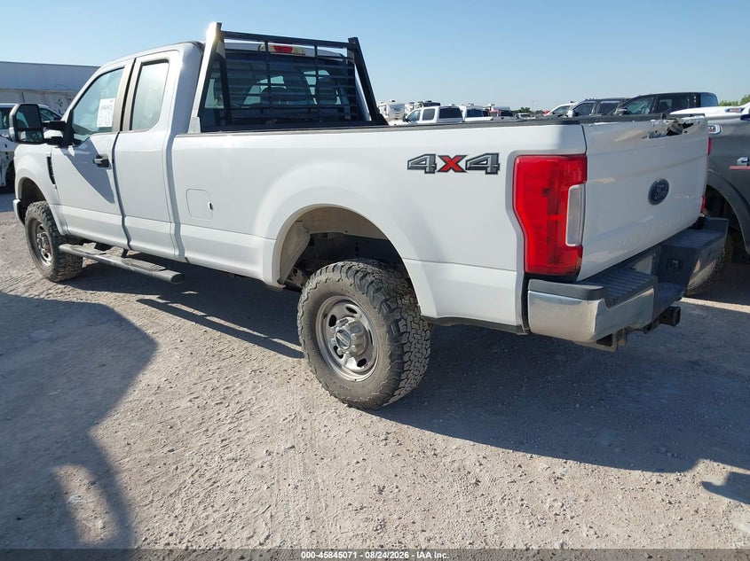 2019 FORD F-250 auction photo 3