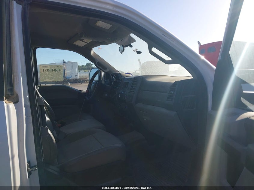 2019 FORD F-250 auction photo 5