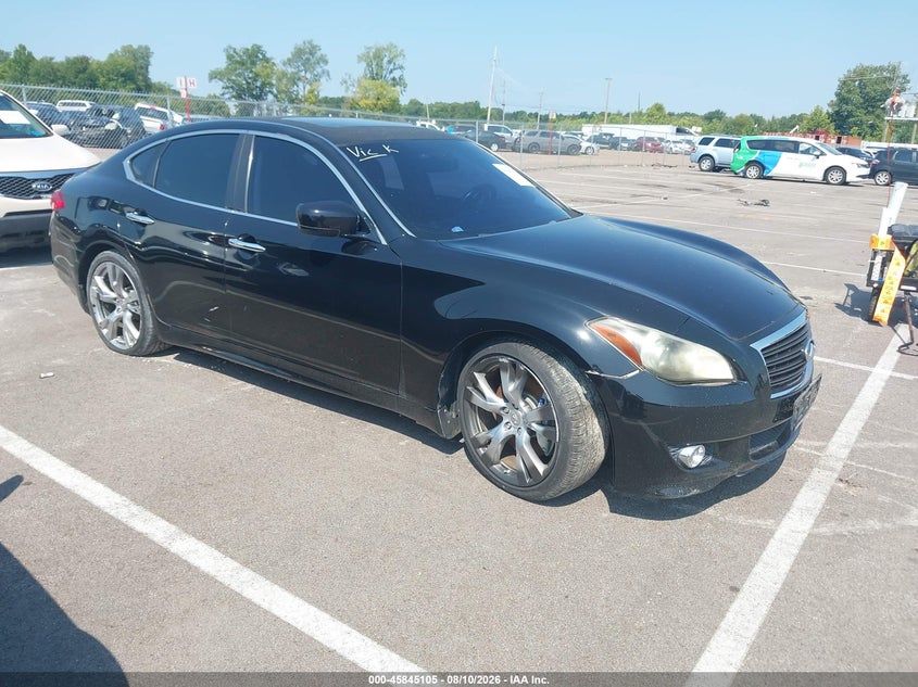 2011 INFINITI M56 auction photo 1