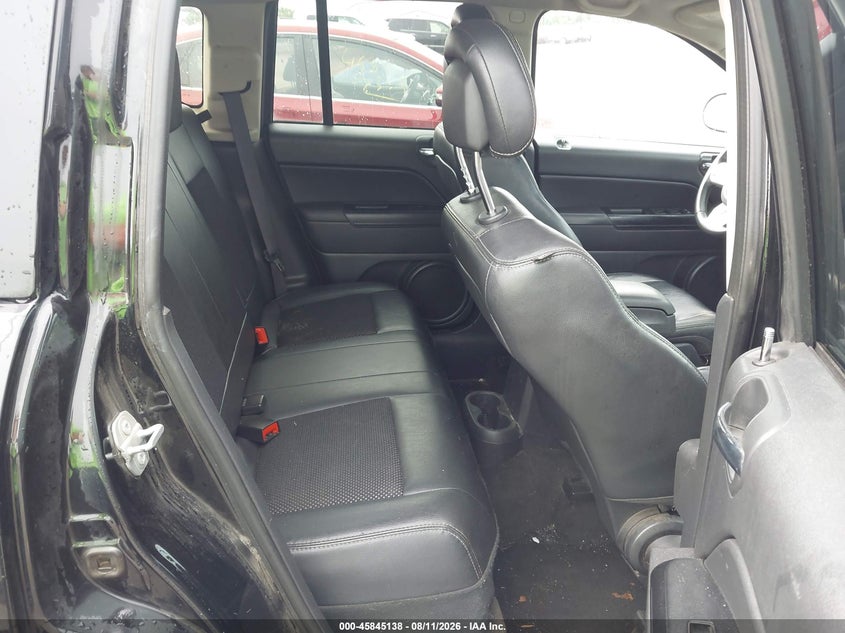 2017 JEEP COMPASS auction photo 8