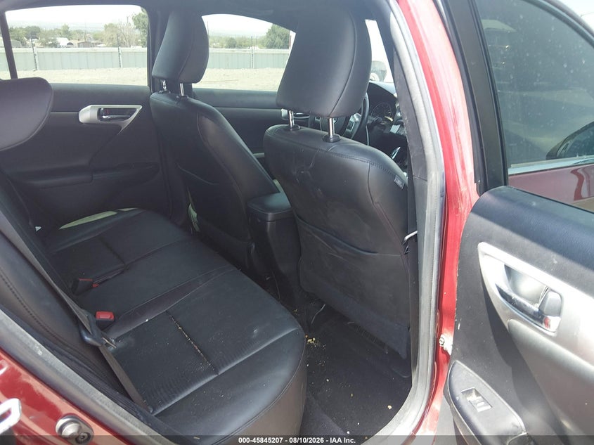 2013 LEXUS CT 200H auction photo 8