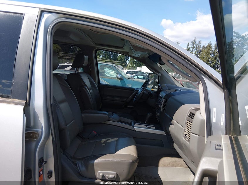 2006 NISSAN TITAN auction photo 5