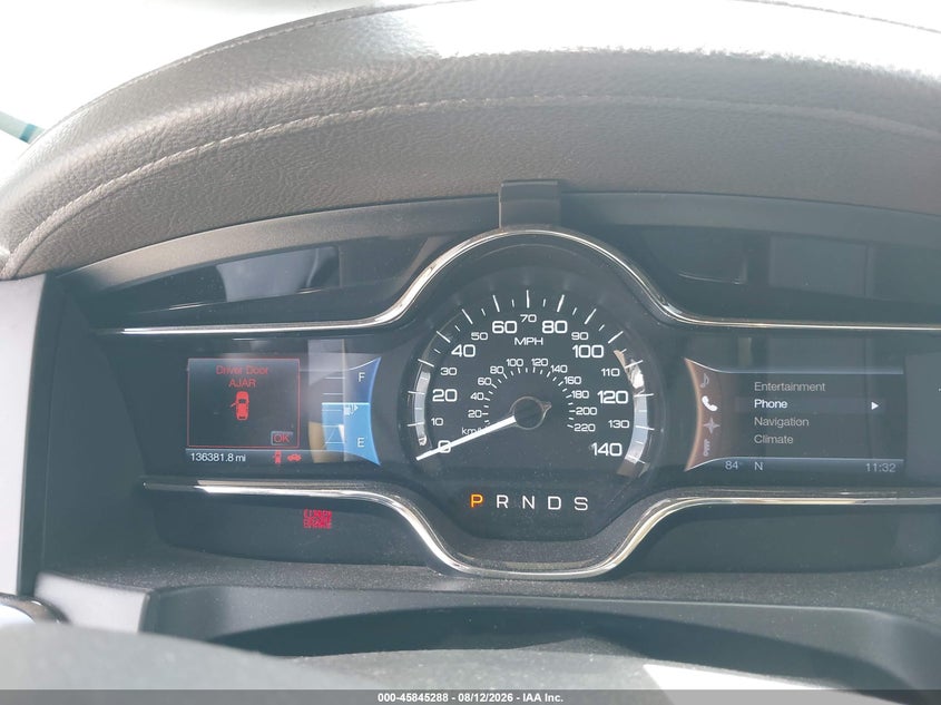 2013 LINCOLN MKS auction photo 7