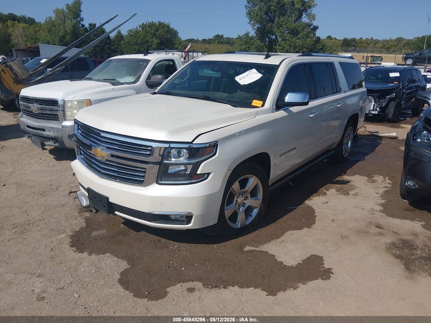 CHEVROLET SUBURBAN - zdjęcie 2