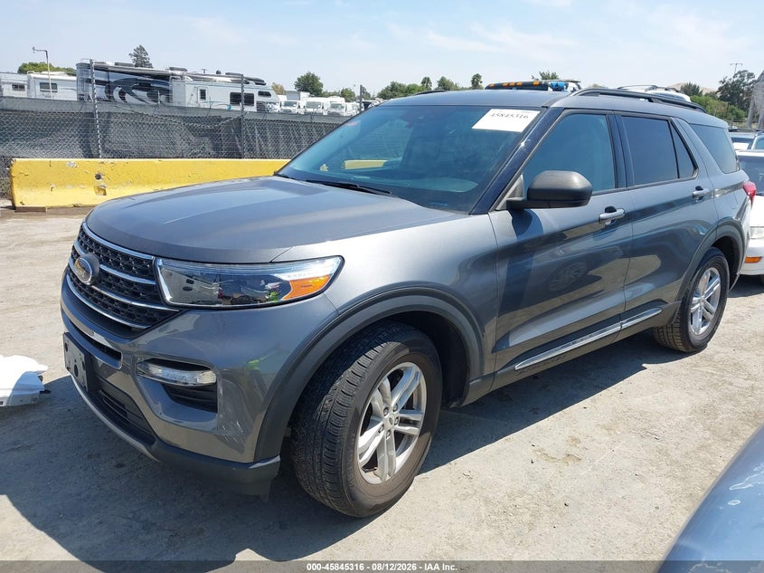 2022 FORD EXPLORER auction photo 2