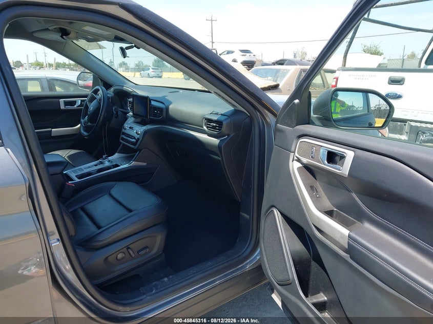 2022 FORD EXPLORER auction photo 5