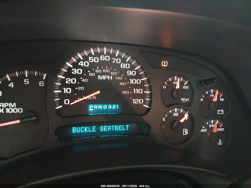 2004 CHEVROLET SUBURBAN 1500 auction photo 7