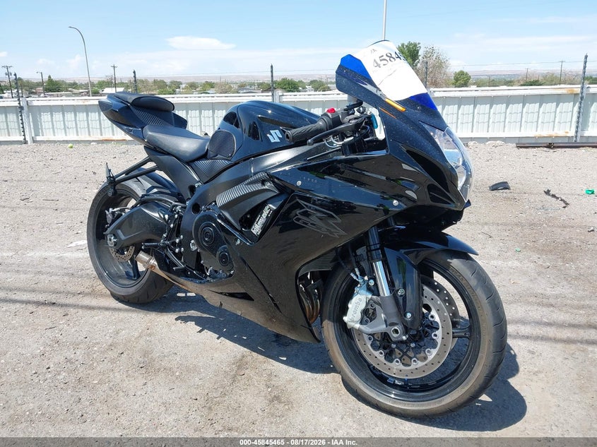2020 Suzuki —, Front End, IAAI, VIN JS1GN7FAXL7100055 — photo 2